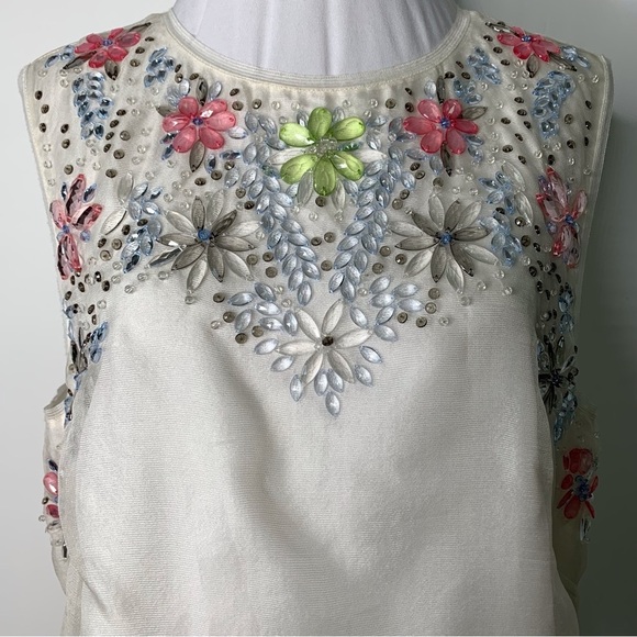 NWT Max Studio Women's White 100% Silk Sleeveless Beaded Blouse Top Size 12 - Picture 2 of 12